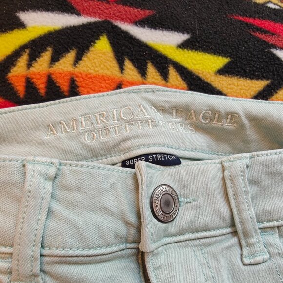 American Eagle Shorts - Picture 2 of 4